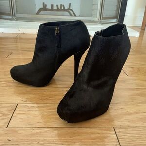 Elizabeth & James Blk Booties